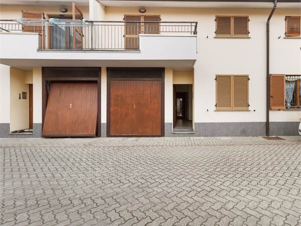 4 locali in porzione indipendente