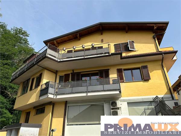 AMPIO 3 LOCALI CON BALCONE E POSTO AUTO