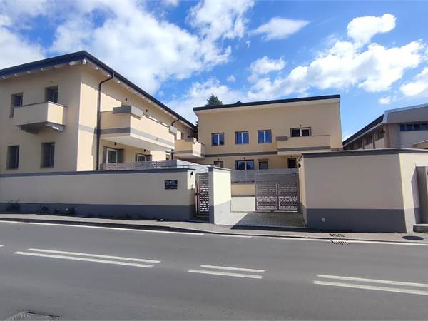 NUOVO 4 LOCALI CON TERRAZZO 
