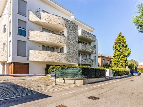 RECENTISSIMO BILOCALE CON TERRAZZINO