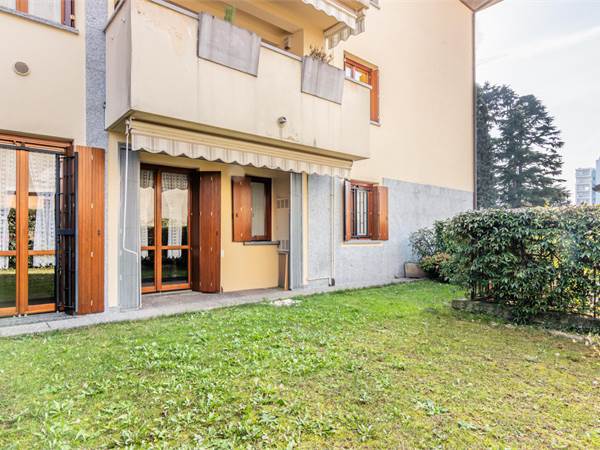 BILOCALE CON GIARDINO E BOX DOPPIO 