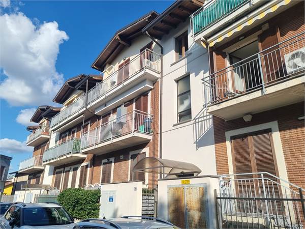 Bilocale con box, LIBERO SUBITO !!