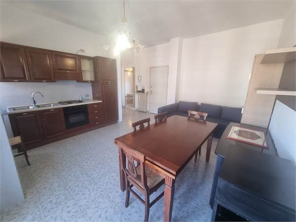 Bilocale ristrutturato e arredato, LIBERO SUBITO!!